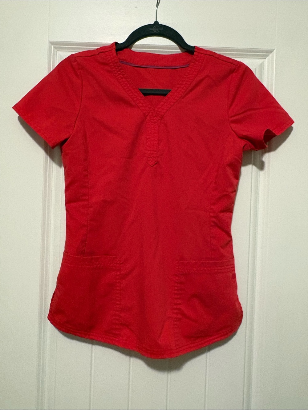 Women’s Red V-Neck Medical Scrub Top XS